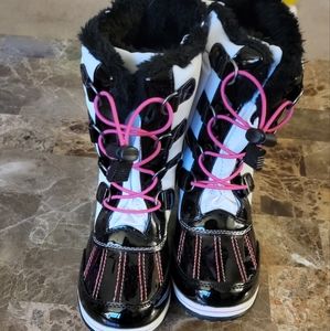 Kylie Totes Boots